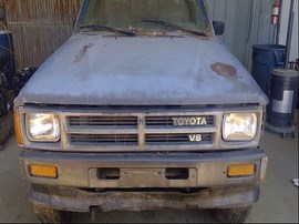 1988 TOYOTA TRUCK, STD CAB, MT, 4WD,  Z25043